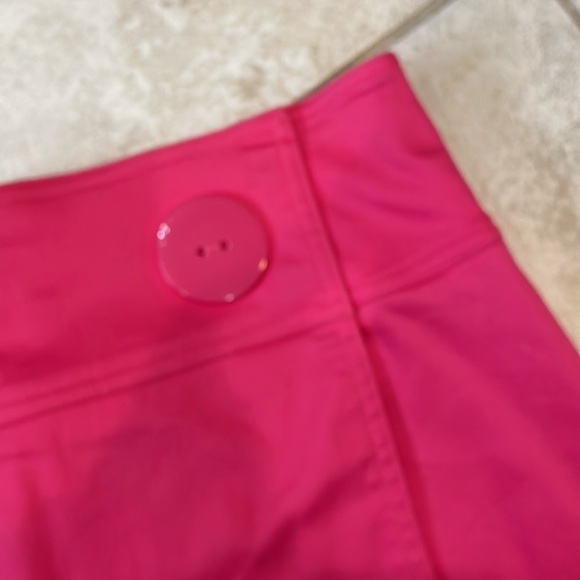 Cache Vintage Hot Pink 90’s Big Button Skort 6 - Picture 4 of 8